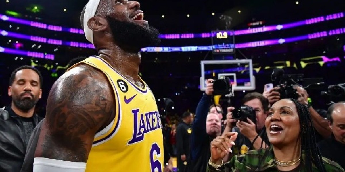 LeBron James' mother shares hilarious anecdote about his early days in basketball
